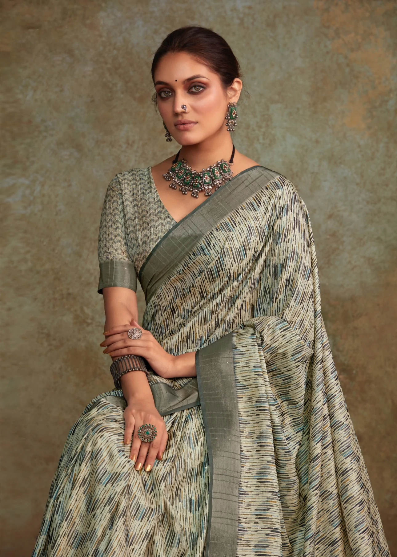 Charcoal Green Banarasi Lining Digital Printed Saree RP7 - Image 3