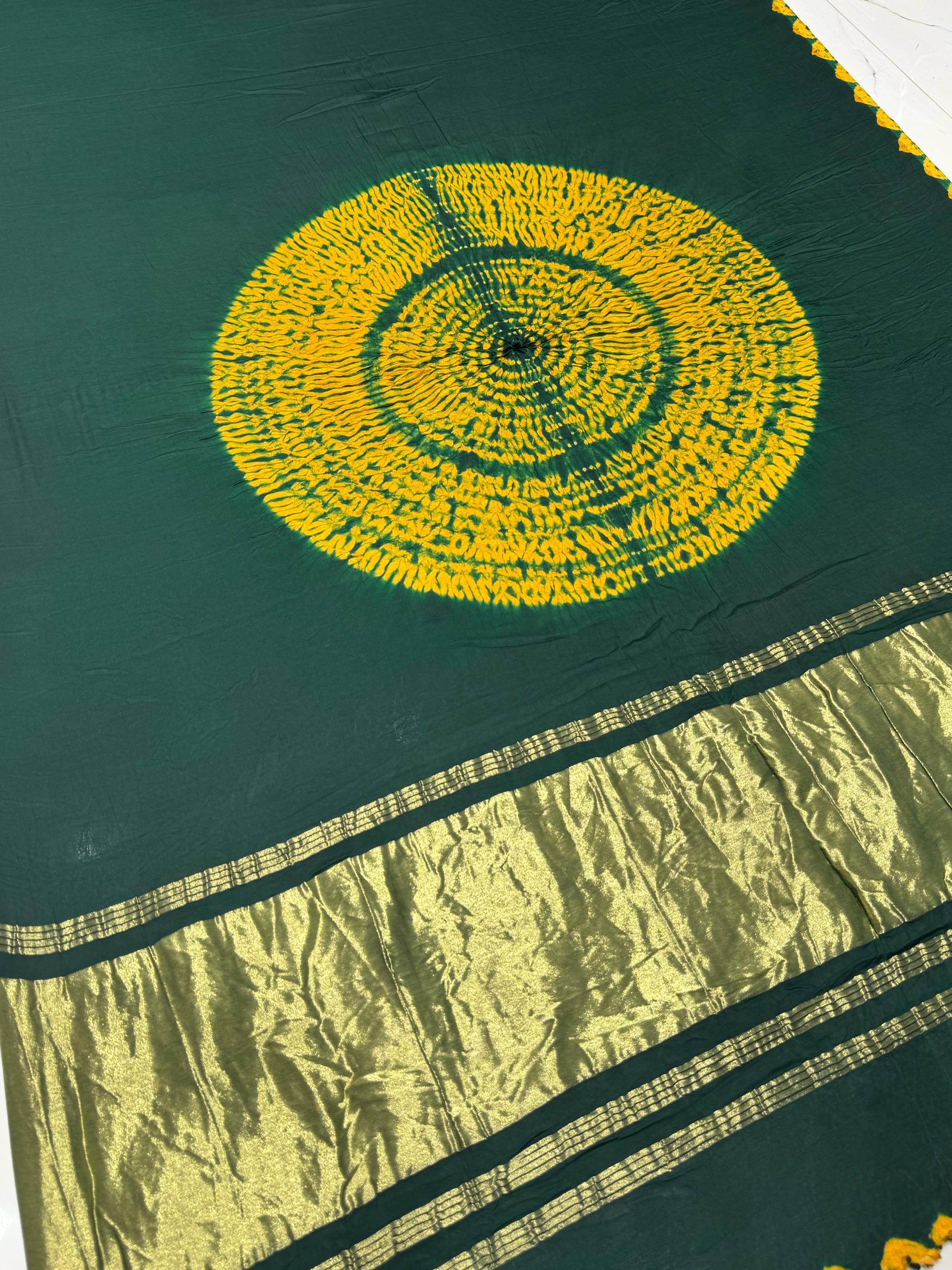Green Shibori Bandhni Border Pure Modal Silk Plain Saree - Image 3